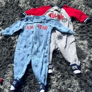 Two 3M pajamas onesies